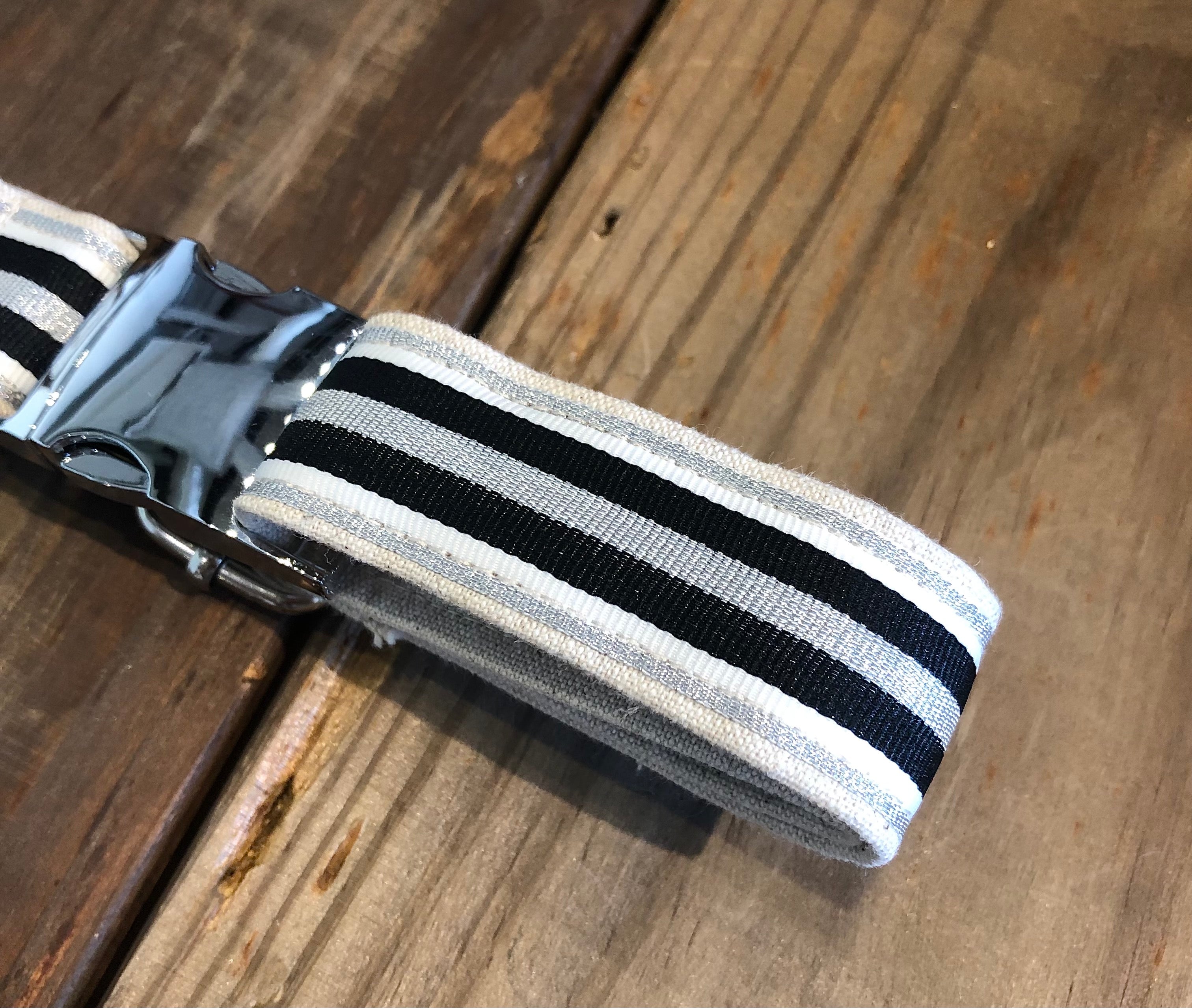 Lucky Star Walkie Collar - Silver&Black Stripes