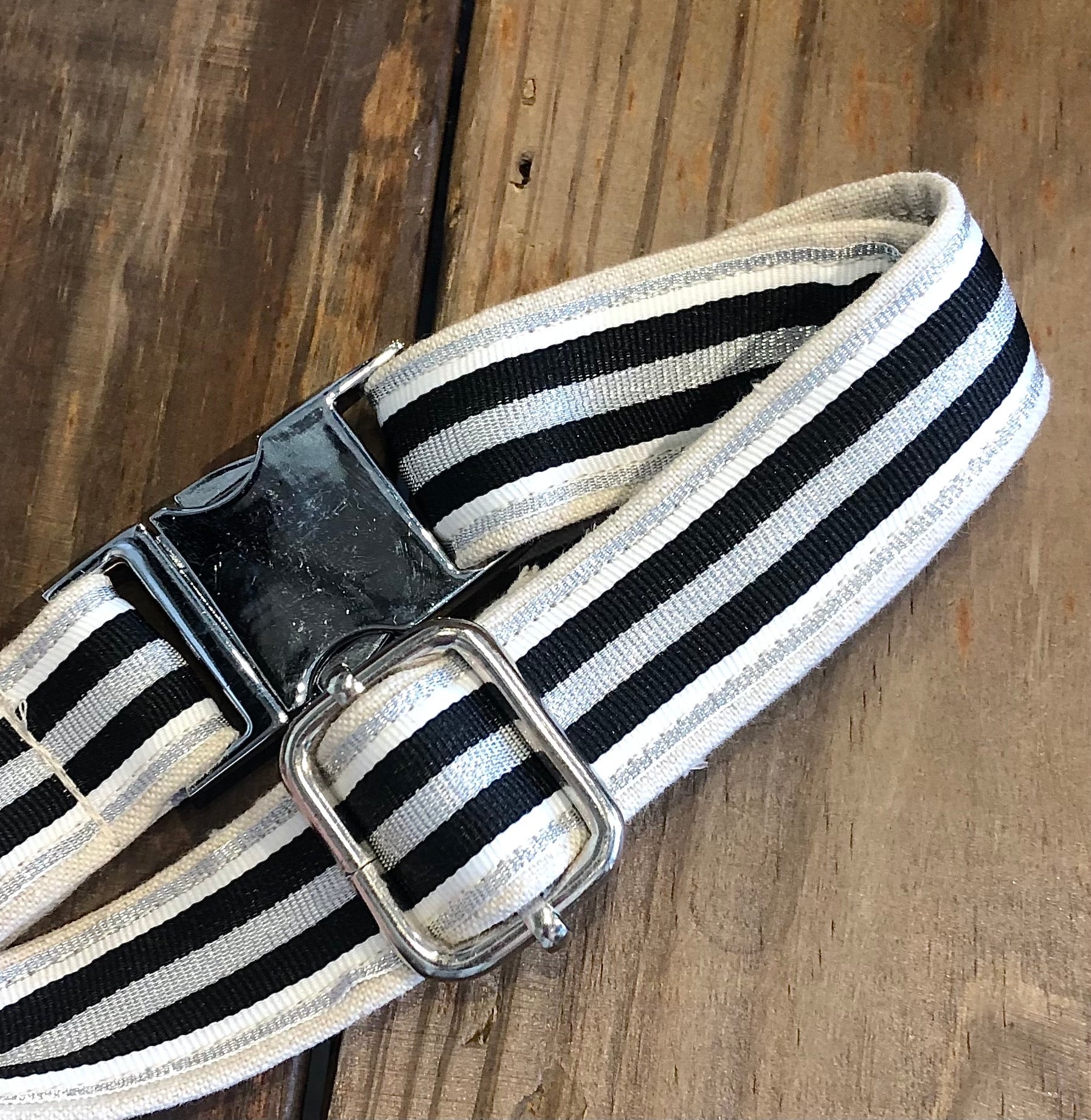 Lucky Star Walkie Collar - Silver&Black Stripes