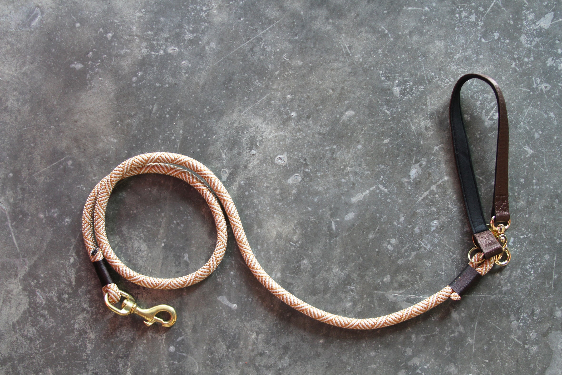 Christie Climbing Rope Leash - Woofs Gold