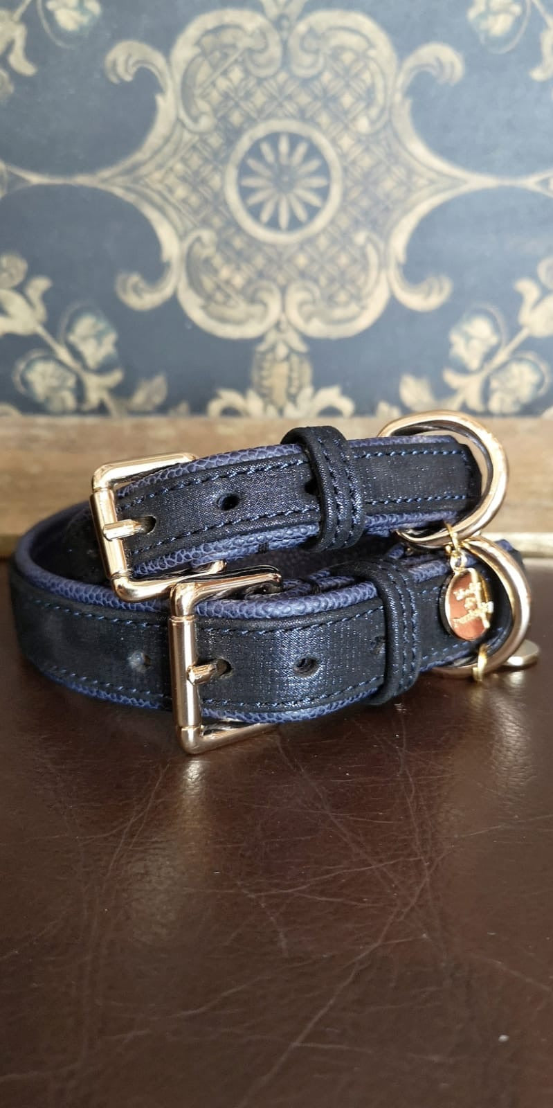 Caviar Mixed Leather Collar